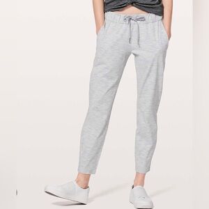Lululemon Grey joggers size 4